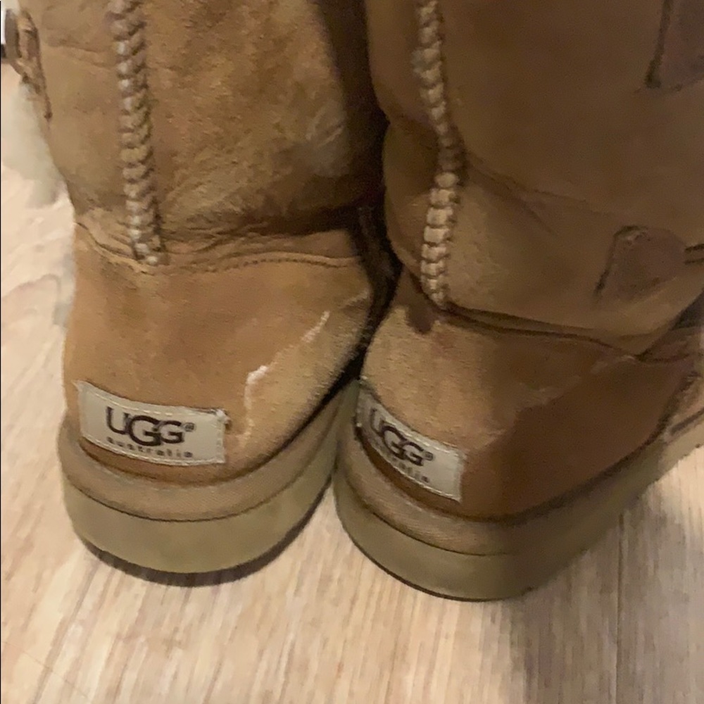 Ugg Bailey Button Triplet - image 4